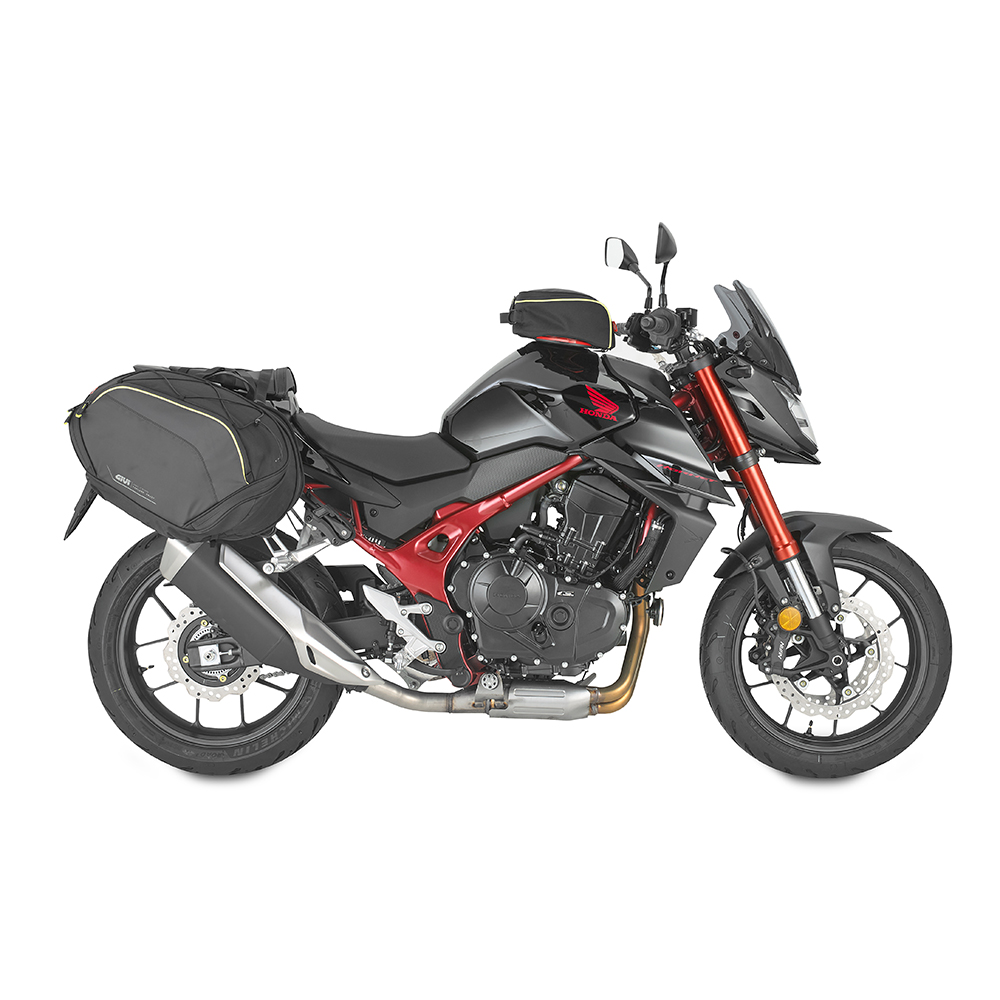 Honda CB750 Hornet_23